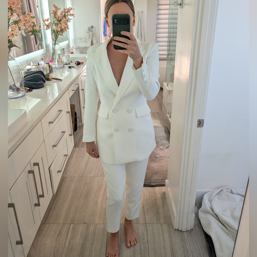 Asos Bridal White Women's Double Breasted Suit Set - Size 6 - Picture 2 of 7